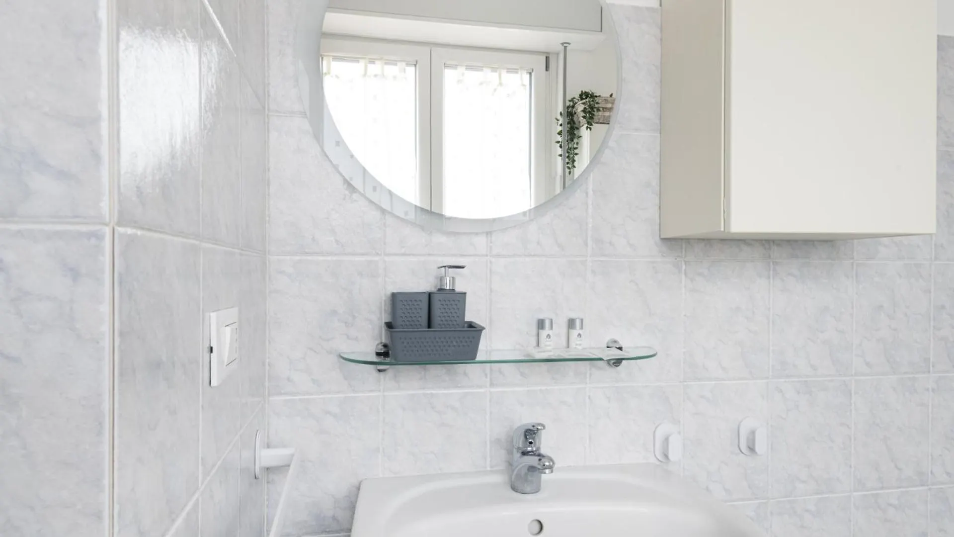 Easylife - Milano Bocconi Duomo Intero Appartamento Navigli Moderno Italy
